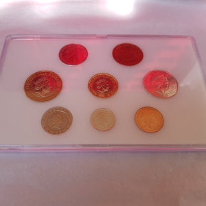 Coin Display Case for Year Coin Collections - Holds 8 Coins