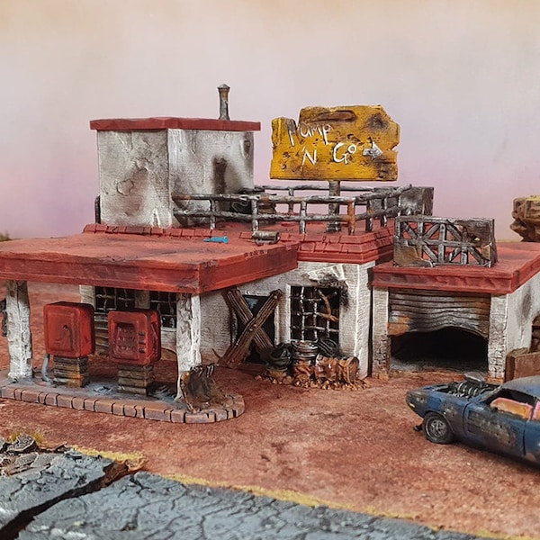 Derelict Gas Station for Wasteworld Terrain, Gaslands, Post Apocalyptic, DnD, D&D, Dungeons and Dragons, 28mm 20mm