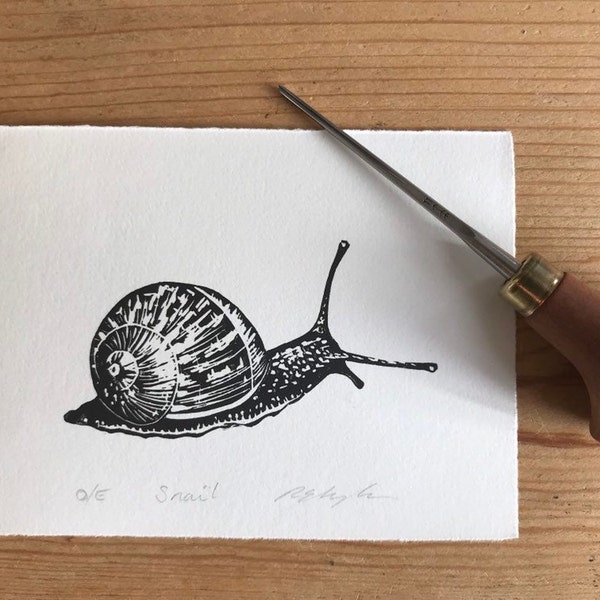 Snail Linocut Print-Animal Print-Nature Art-Wall Decor-Wildlife Print-Gardeners Gift-Handmade Lino print