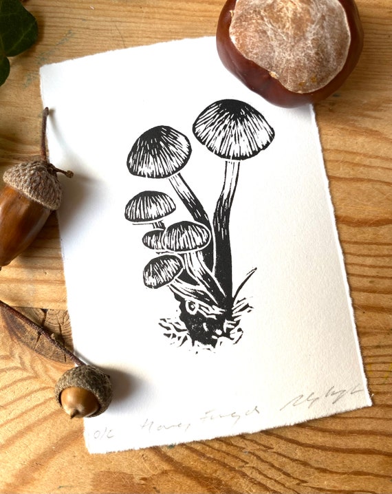 Mushroom Lino Print-Fungi Print-Honey fungus Mushroom Linocut-Nature Print-Wall Decor-Wildlife Art-Forager’s Gift-Handmade Lino print