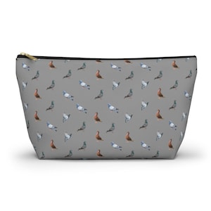 Stylish Pigeon Pattern Accessory Pouch - Unique Bird Lover Cosmetic Bag, Travel Organizer with Pigeon Print