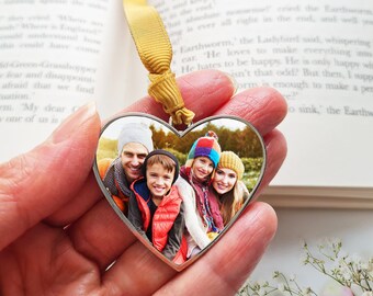 Marcapáginas con foto personalizado: un recuerdo con forma de corazón