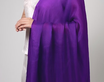 Chal de seda color púrpura real, bufanda de seda de verano, chal ligero para bodas, chal de seda teñido a mano, elegante prenda para la noche.