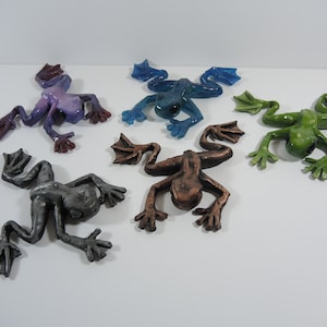 Frog sculpture - hand made