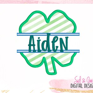 Könnte beinhalten: Ein grün-weiß gestreiftes Kleeblatt-Design mit dem Namen "AideN" in türkisfarbener Schrift. Das Design umfasst eine türkisfarbene Umrandung und zwei blaue horizontale Linien. Die Worte "Sid & Bee DIGITAL DESIGNS" befinden sich in der unteren rechten Ecke.
