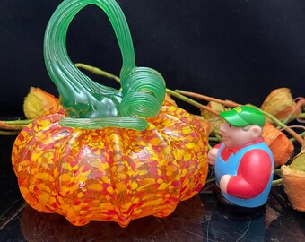 Sweet Spotty Orange Blown Glass Squatty Pumpkin