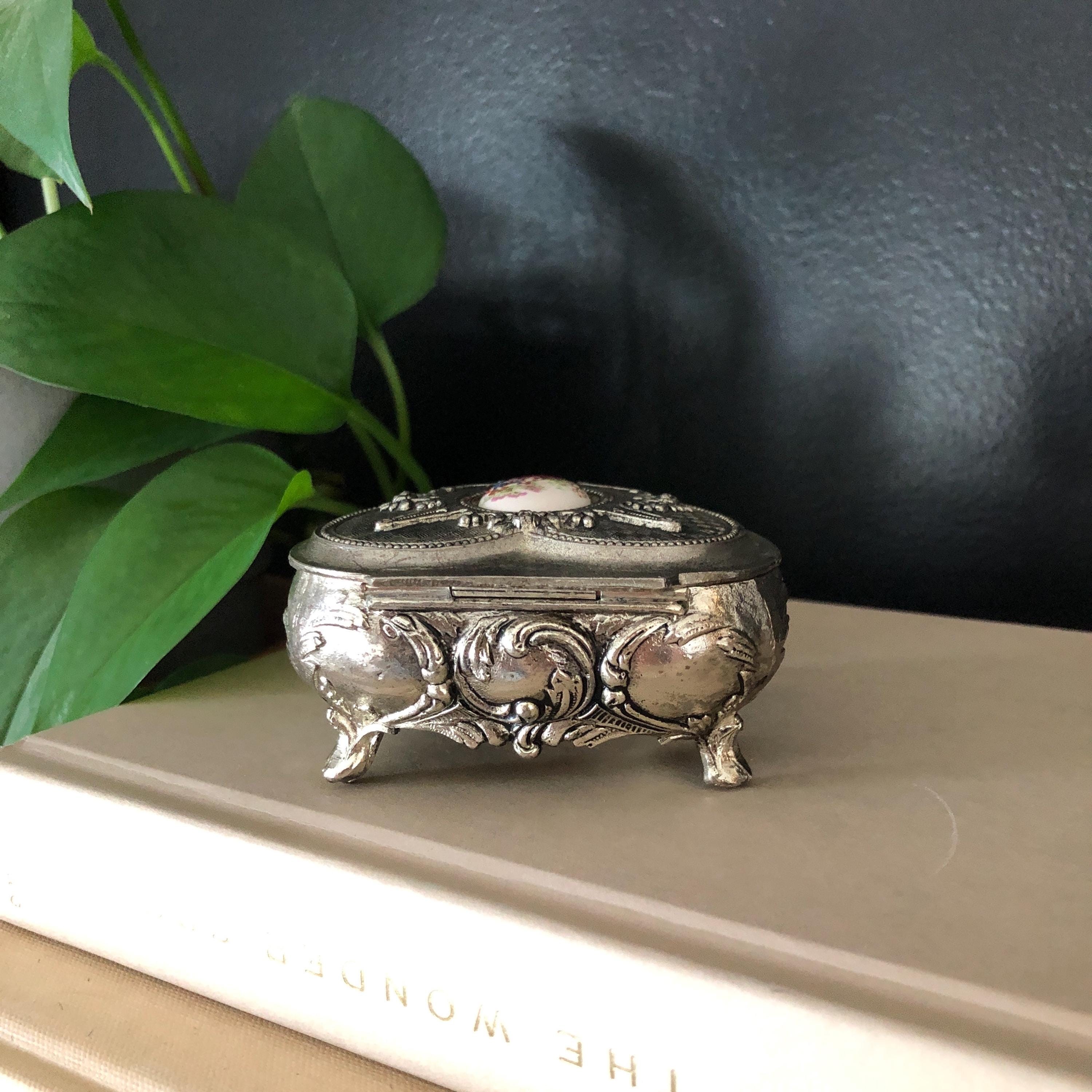ヴィンテージ ハート ジュエリー ボックス 磁器絵付き - Etsy 日本