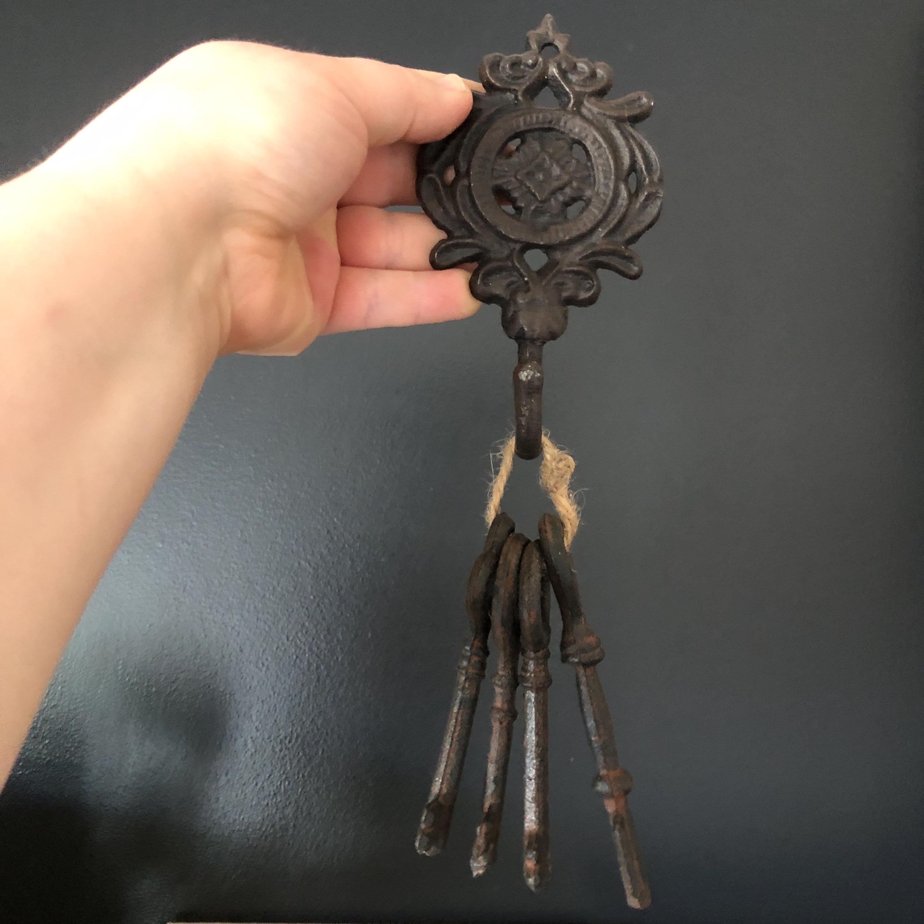 ヴィンテージ鋳鉄フックと鍵セット - Etsy 日本