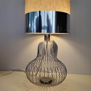 Große Lounge Tischlampe oder Stehlampe, Lampenschirme - 95 cm - Italien 60 70 space age, vintage Design - Luci, Martinelli, Tronconi, Sciolari (?)