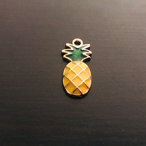Pineapple Charm, Charms and Pendants, Pineapple Pendant, Fruit Charm, Alloy Charm, Wholesale