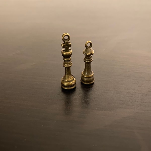 Chess Charm, Charms and Pendants, King Charm, Queen Charm, Chess Pendant, King and Queen Pendants, Chess Piece Charm, Wholesale