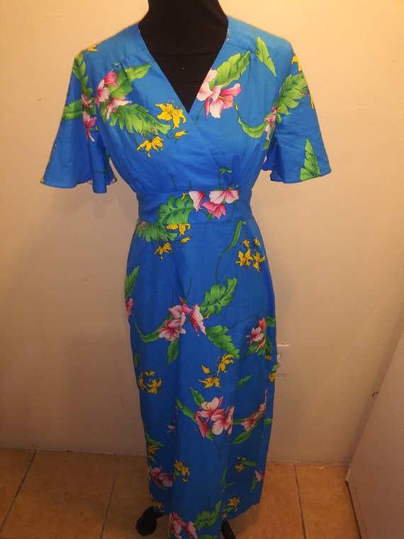 vintage royal hawaiian dress