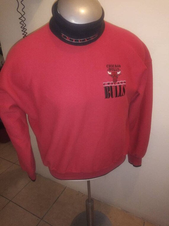 chicago bulls sweater