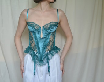 SOLD///Vintage Faris made in USA Lingerie Emerald Green Lace Mesh Camisole 90s Bodice Corset Romantic Cropped Retro Size XS S garter belt