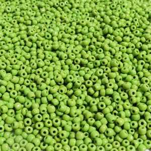 Glass seed beads 6/0 / Opaque green seed beads 50 g, 100 g or 150 g, wholesale glass beads,