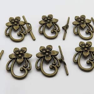 6 Sets Bronze Flower Toggle Clasps,  Antique Flower Toggle Clasps