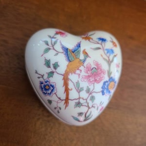 Heart-Shaped Trinket Box, vintage Hammersley &quot;Bird of Paradise&quot; Bone China  with Gold Trim, made in England,  2.25&quot; wide - Valentines Gift