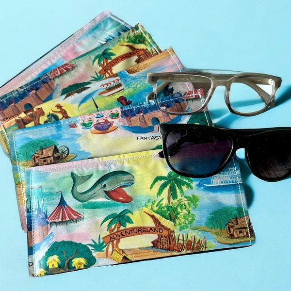 1960's Disneyland Glases Cases