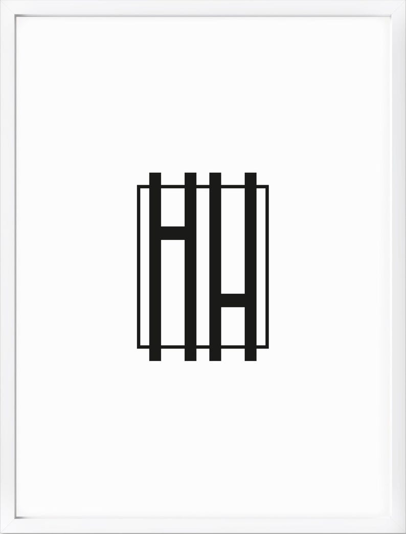 Elegant Haus and Hues metal picture frame with a sleek white finish, plexiglass, and a white mat, perfect for displaying 8x10, 11x14, 12x16, 16x20, 20x30, and 24x36 photos. Ideal for modern home decor, gallery walls, and as a thoughtful gift.