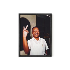Haus and Hues Martin Luther King Poster -  African American Wall Art, American History Posters, Martin Luther King Photos (Framed/Unframed)