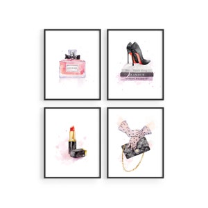 Makeup Room Decor: Fashion Glam Prints, Set of 4 (UNFRAMED/FRAMED)