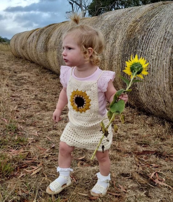 Crochet sunflower baby outfit 2025