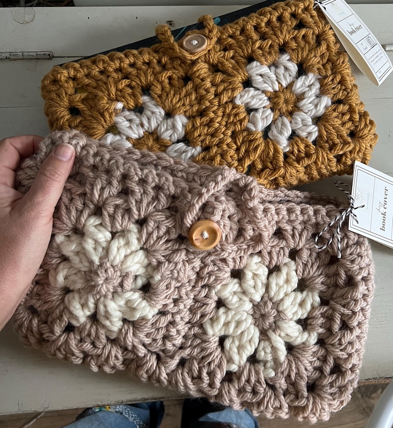 Daisy Crochet Book Cover Tutorial PDF, Crochet Book Sleeve Guide, Kindle Cover Tutorial, Digital Download image 4