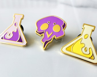 OVW Moira Enamel Pin