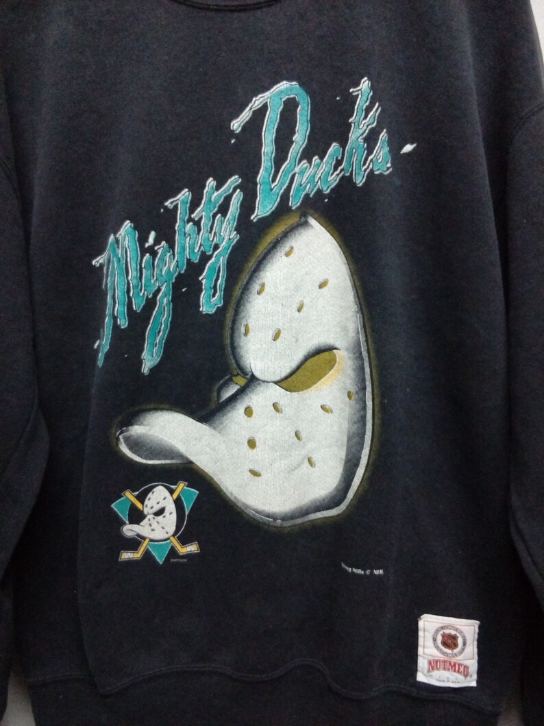 FREE SHIPPING!!!Vintage 90/'s Mighty Duck Big Logo Sweatshirt Medium Size
