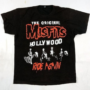 May include: Black t-shirt with a red and white graphic of the band "The Misfits" with the text "Hollywood Ride Again".