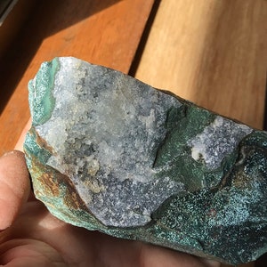 531g Jaspe verde/Calcedonia D