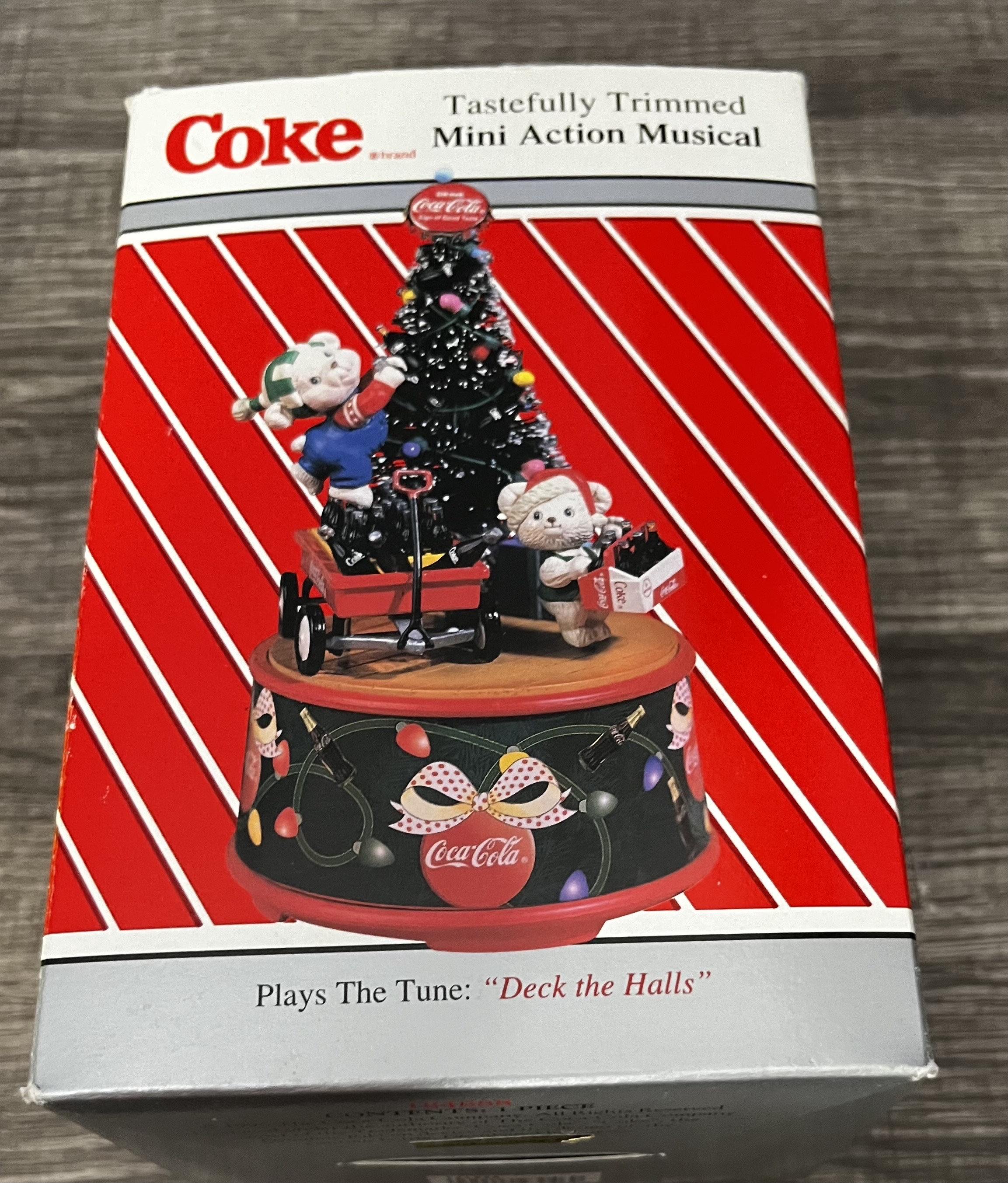 Vintage Enesco Coca Cola Coke Mini Action Musical Christmas Tree