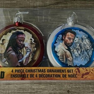 The Walking Dead Shatter Proof Disc Christmas Ornament Set of 4 RARE Michonne Rick Grimes Daryl Dixon