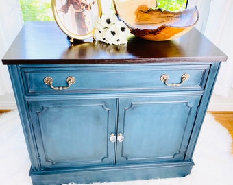 Sold- do not purchase; Gorgeous hand painted Strathroy vintage sideboard chalk painted blue.