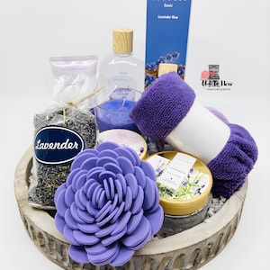 VENDIDO - não compre, cesta de presente de lavanda Dream Spa com vela para presente de dia das mães, para aniversário ou presente de anfitriã de inauguração.