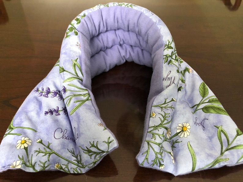 Lavender Neck Wrap Lavender and Flaxseed Filled Aromatherapy Etsy