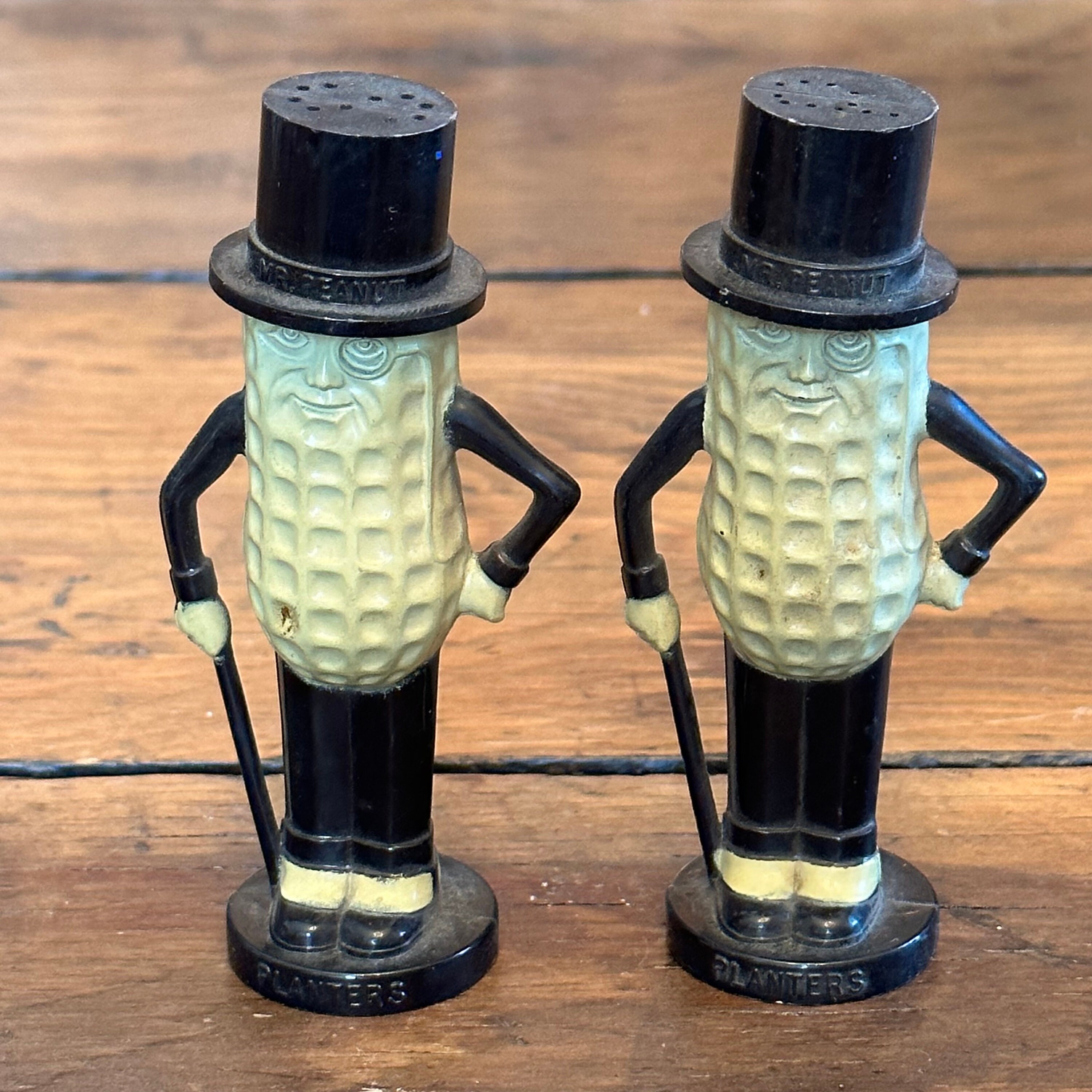 Planters Peanuts Mr Peanut Salt & Pepper Vintage Advertising 1960s