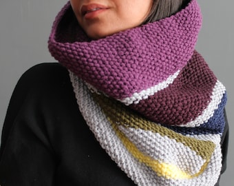 Hand Knitted Infinity Scarf| Knitted Cowl Neck| Seed Stitch Scarf| Vegan