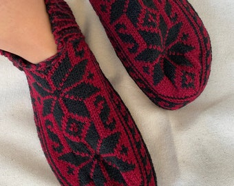 Hand Knit Slippers| Seamless Scandinavian slipper socks| Christmas gift| Cozy soft Norwegian house shoes| Vegan