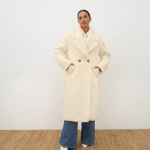 Teddy bear coat, Faux fur coat, Faux fur jacket, Black friday sale, Teddy Wool Coat, Winter Teddy Coat, camel Coat, Long coat, milky coat