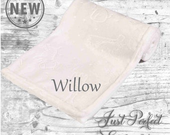 Personalised embroidered baby blankets 100cm  super soft  Embossed giraffe Flannel Wrap