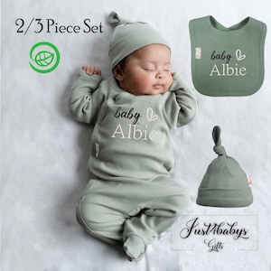 Personalised Sleepsuit, 0-3m  Embroidered Ribbed Romper, Hat, Bib Gender Neutral Gift Set, Baby Shower Gift, Matching Baby Set 0.3m