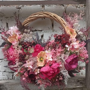 Berry Autumn Wreath: Pink Floral Fall Door Decor (17.7&quot;/45 cm)