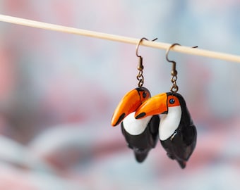 Hand-Painted Toucan Earrings: Unique Bird Jewelry