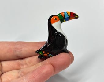 Tropical bird figurine colorful toucan