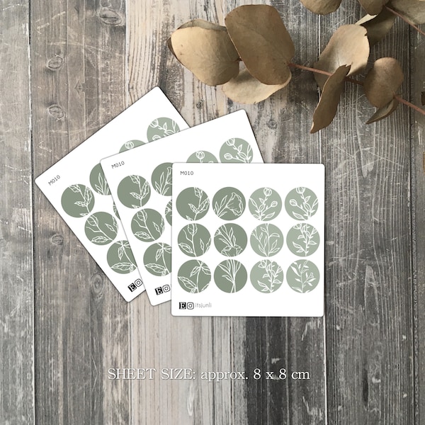 M010 • circles | green flowers