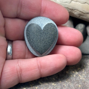 3D Heart Rock - 1 sided (1 ea)