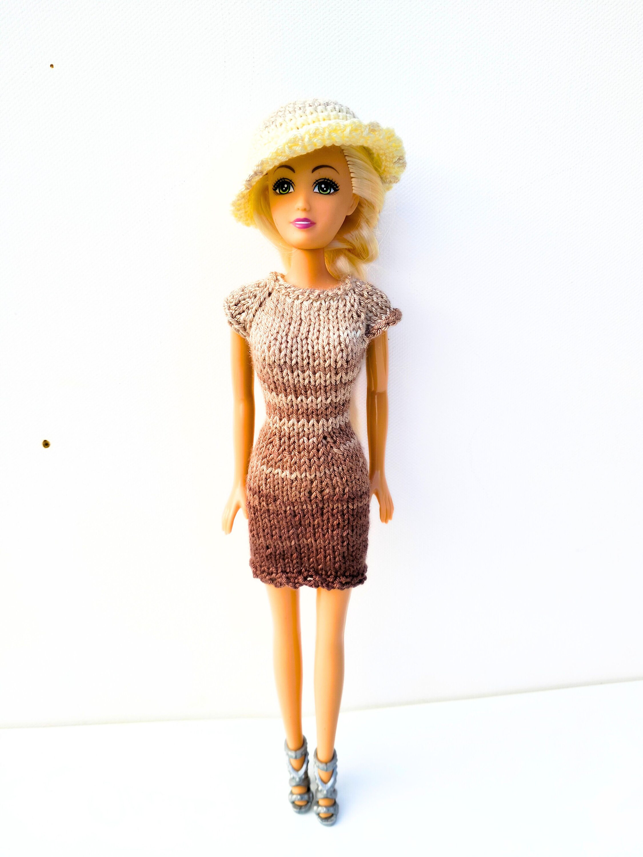 Tenue Pour Poupée Barbie - Ensemble De Vêtements Mattel - Occasion