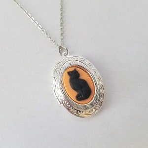 Vintage Victorian  Style Black Cat Cameo Locket Necklace Assorted Chain Lengths