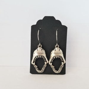 Stainless Steel Ear Hook Moveable Jaw Sharks Dangle Earrings